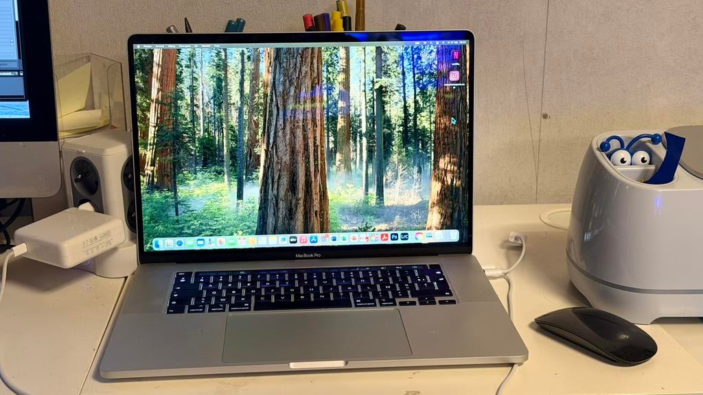Macbook pro 16.1 2019, Ophalen, Zo goed als nieuw, MacBook