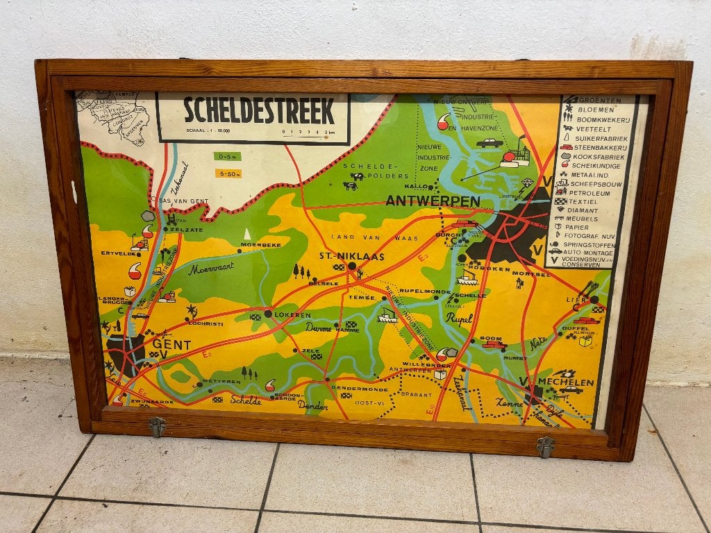 7 vintage schoolkaarten België in houten wisselkader, Antiek en Kunst, Antiek | Schoolplaten, Ophalen, Aardrijkskunde