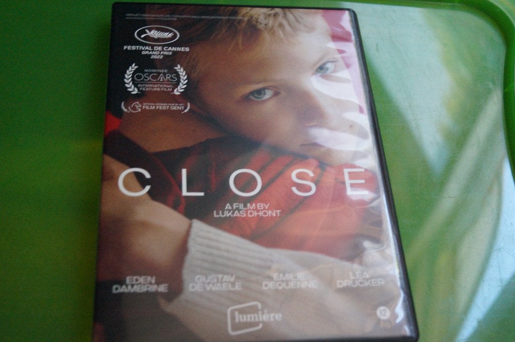 Close - DVD (Lumière), Cd's en Dvd's, Drama, Inclusief doosje, Ophalen of Verzenden, Zo goed als nieuw