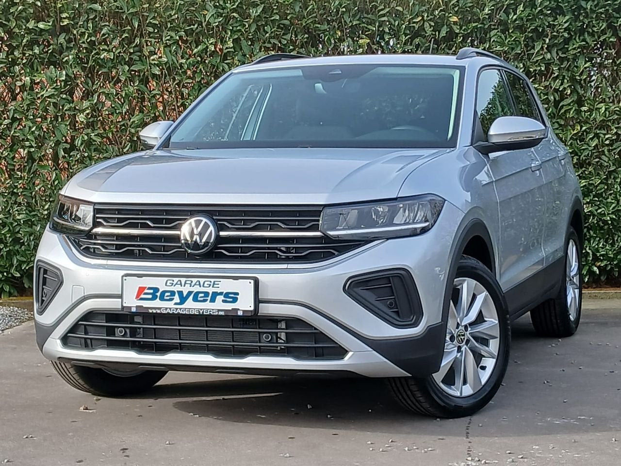 Volkswagen T-Cross LIMITED 1.0L TSI 115PK DSG !NEW CAR + SAF, Autos, Volkswagen, Neuf, Argent ou Gris, Euro 6, Entreprise