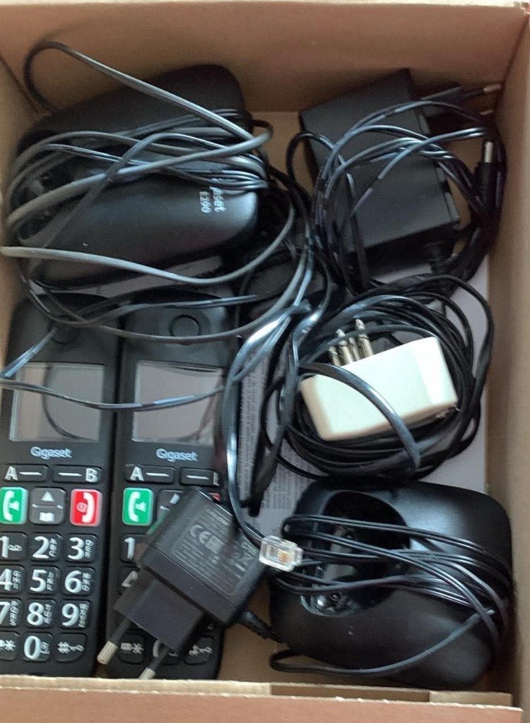 Kit téléphonique GIGASET, Télécoms, Téléphones fixes | Combinés & sans fil, Enlèvement, Comme neuf, 2 combinés