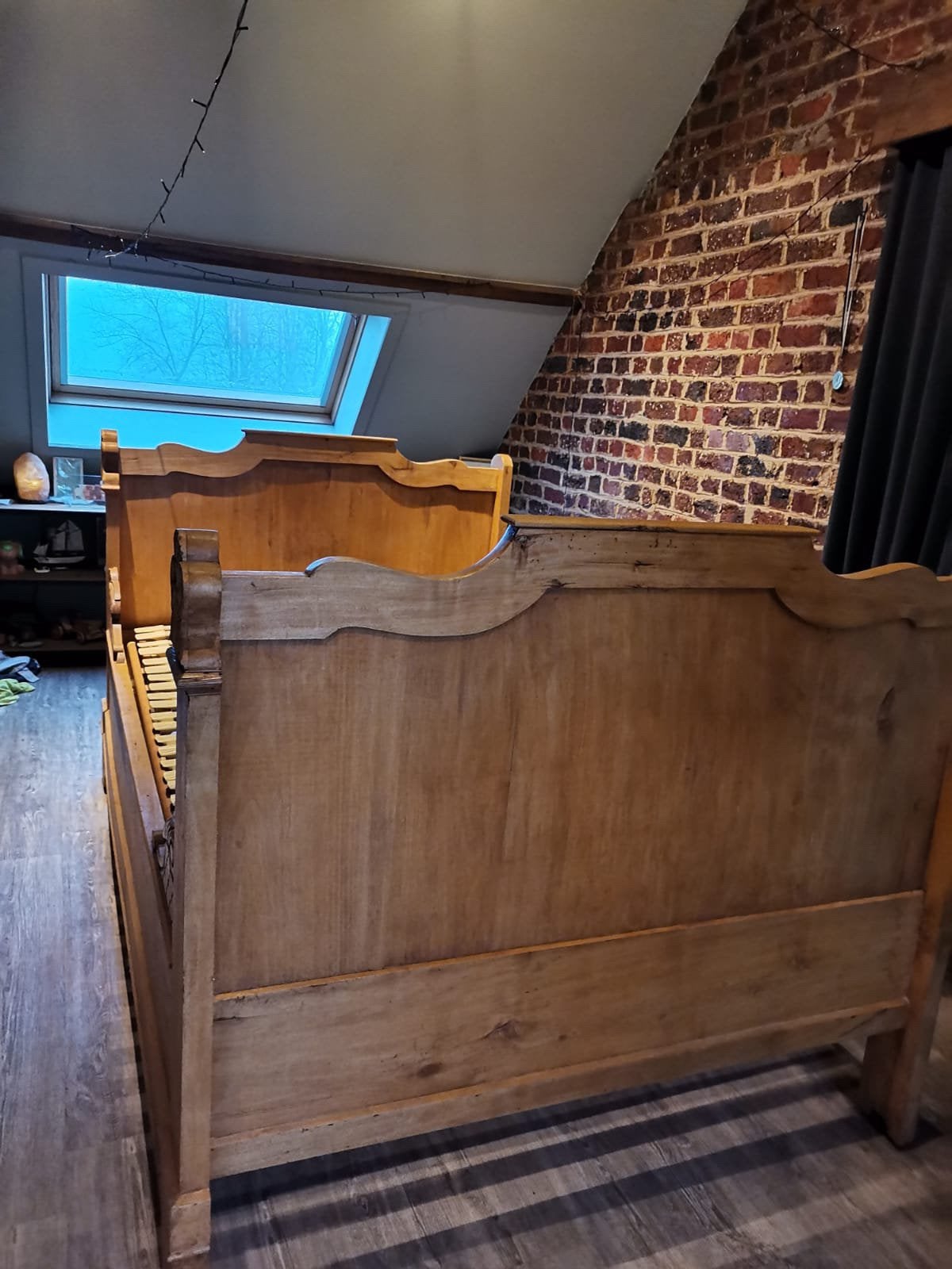 Antiek bed te koop - 100 euro, Ophalen