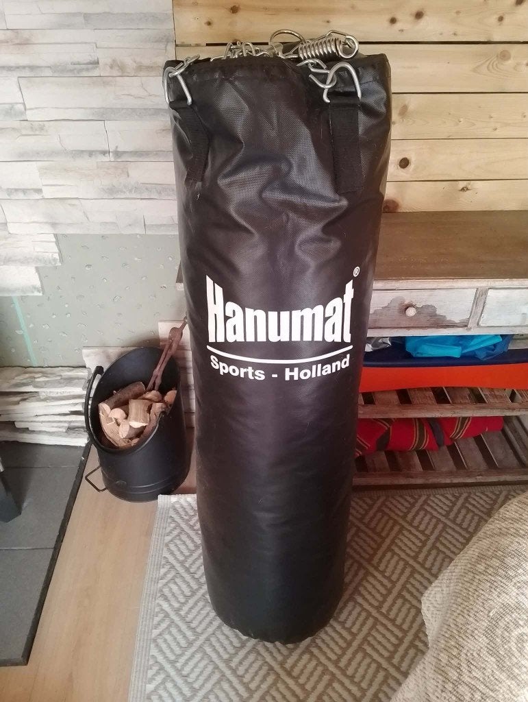 Bokszak 130 cm Hoog op 35 cm diameter + bokshandschoenen, Sports & Fitness, Boxe, Comme neuf, Sac de boxe, Enlèvement