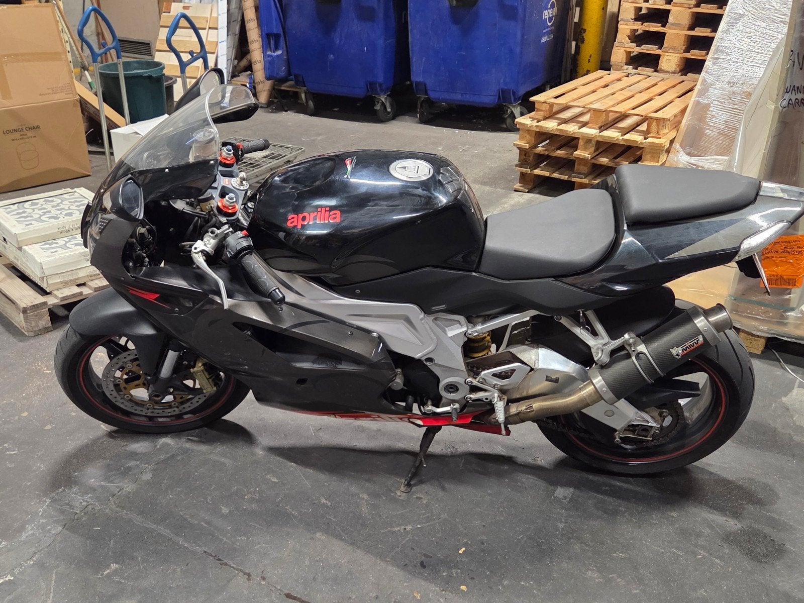 moto aprilia 1000, Motos, Motos | Aprilia, Particulier