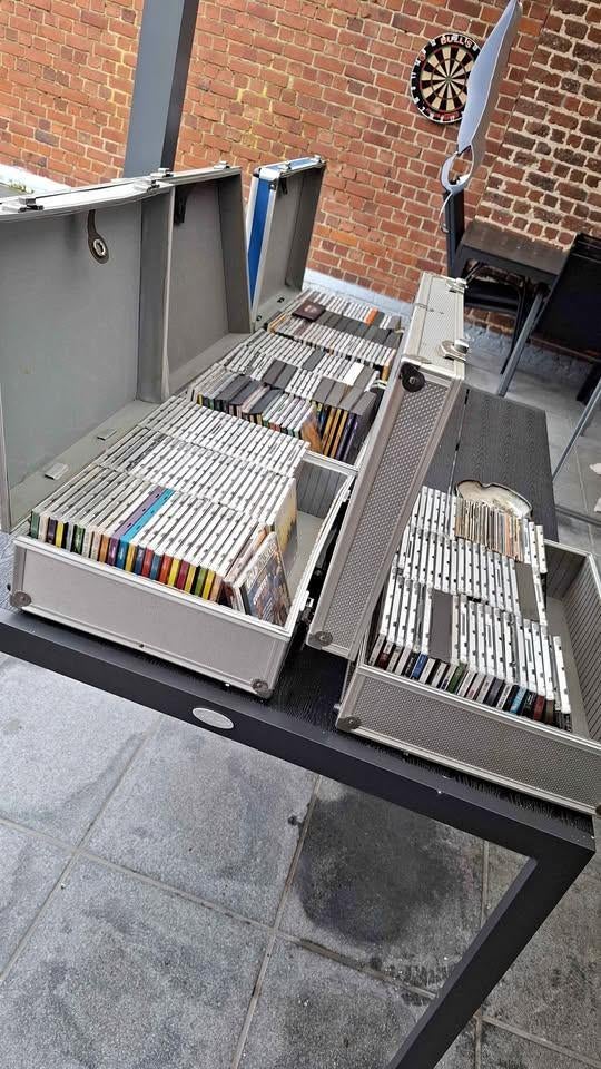 UITVERKOOP : 30 NIEUWE CD'S VOOR 20 EURO !!, Verzenden, Zo goed als nieuw