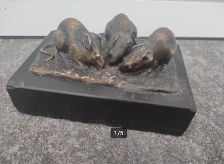 bronze 3 petites souris signe m lucas, Enlèvement ou Envoi, Bronze
