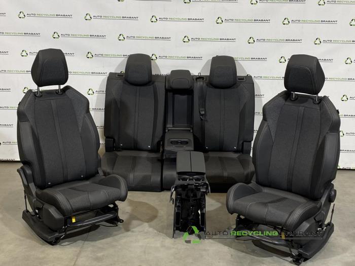 Kit revêtement (complet) d'un Peugeot 3008, -, 3 mois de garantie, Utilisé, -