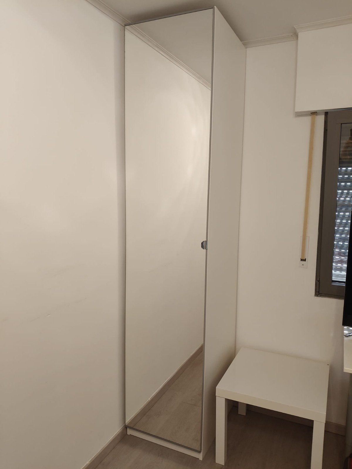 Ikea PAX kledingkast 50x58x236 cm met spiegeldeur, Enlèvement