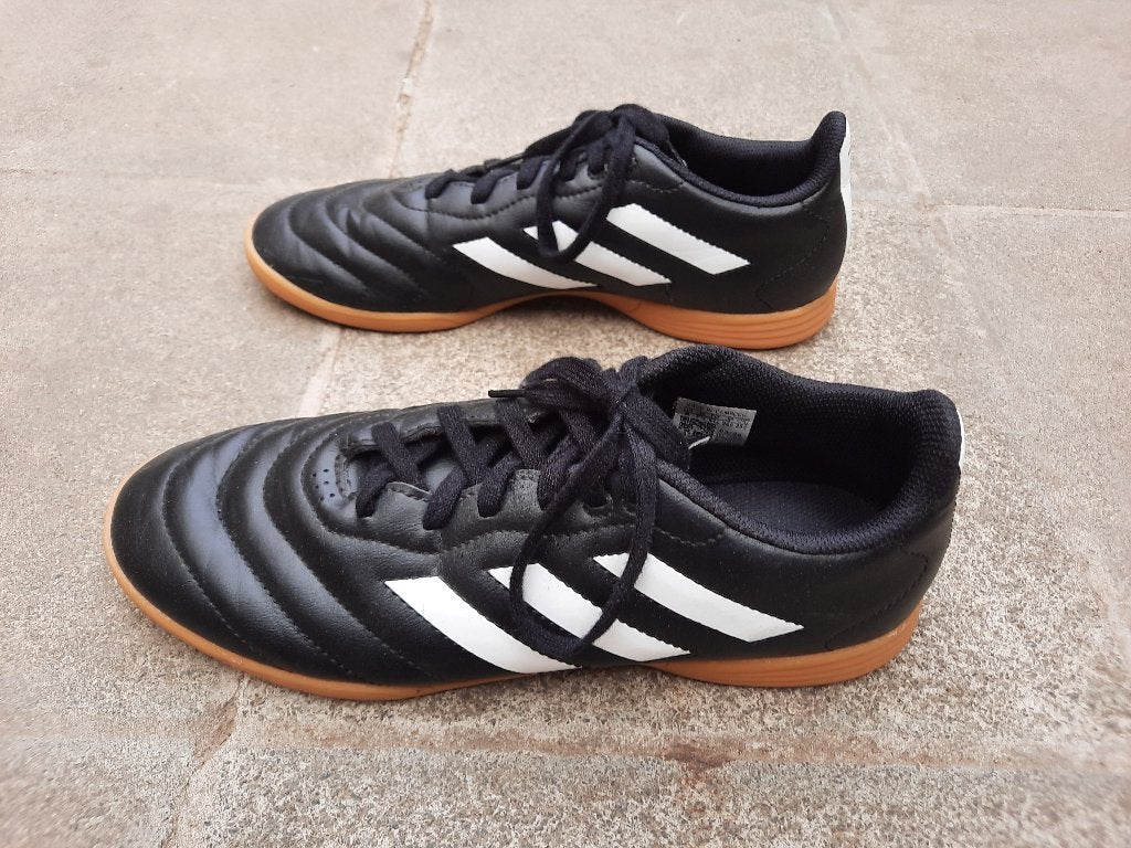 Adidas schoenen, Vêtements | Hommes, Chaussures, Comme neuf, Chaussures de sport, Noir, Enlèvement