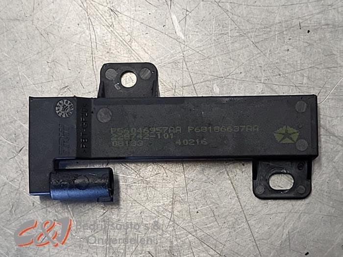 Keyless entry antenne van een Dodge RAM, Gebruikt, -, -, Ophalen of Verzenden