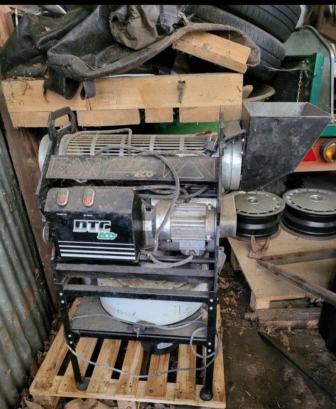 DTC Eco bladstripper, Ophalen