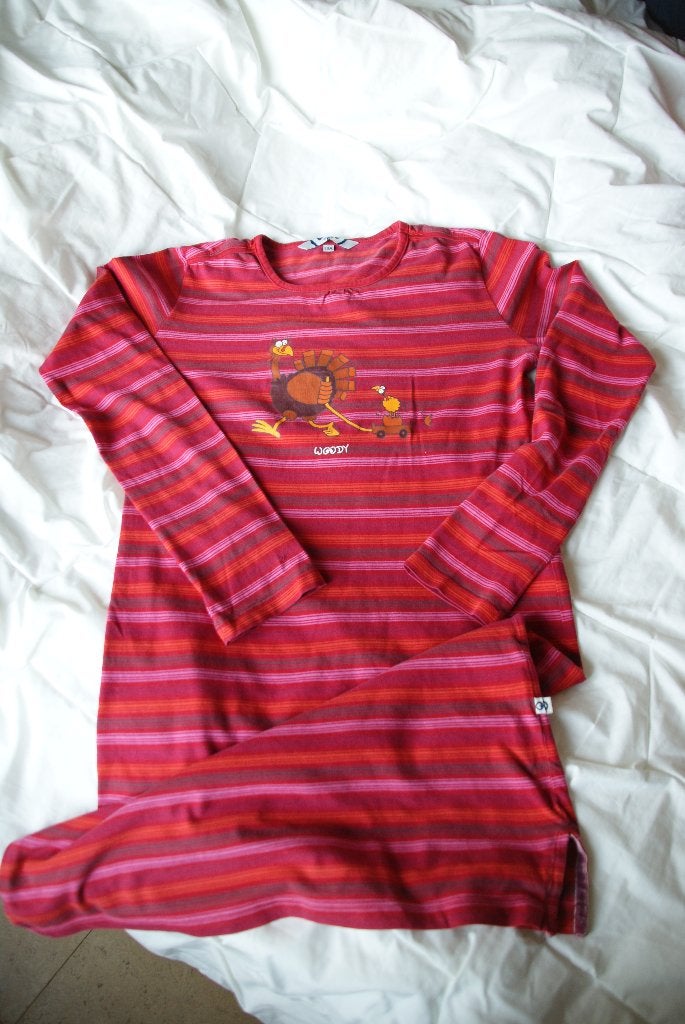 rood-gestreept slaapkleed lange mouw Woody maat 12A / 152, Nacht- of Onderkleding, Meisje, Ophalen of Verzenden, Zo goed als nieuw
