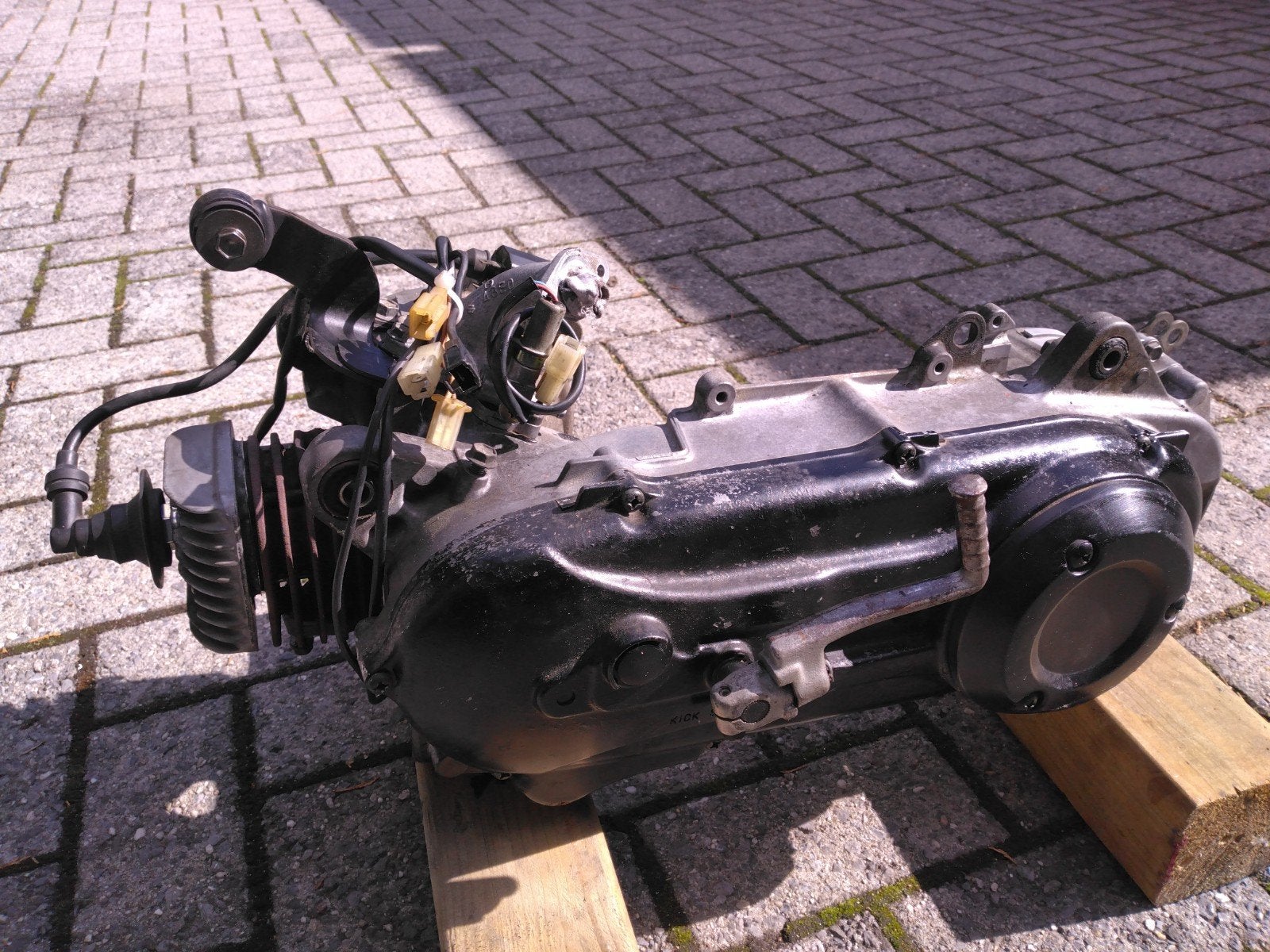 Suzuki street magic , motorblok incl uitlaat, Fietsen en Brommers, Ophalen, Gebruikt, Blok, Suzuki street magic