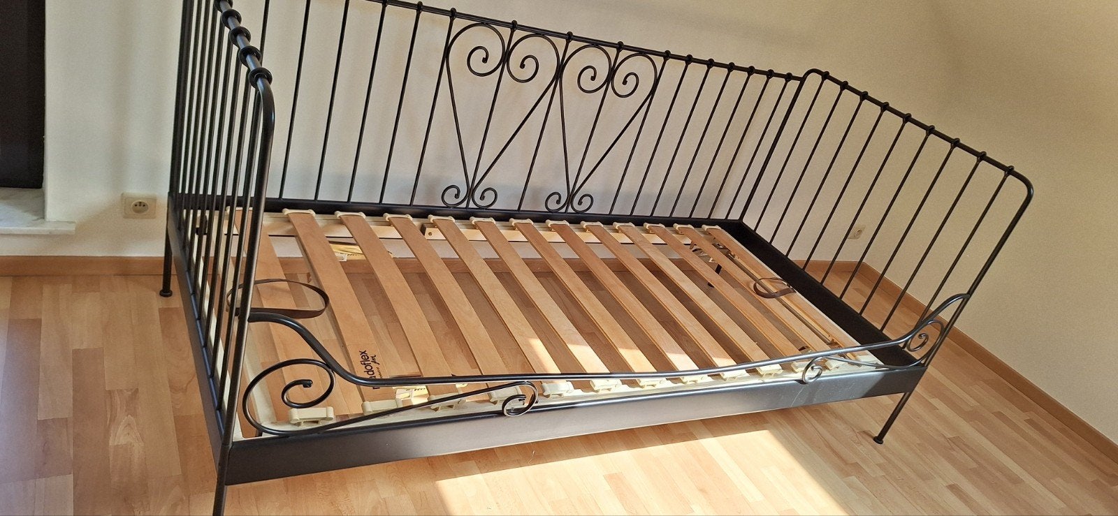 Zwart gietijzeren bed met lattoflex, Ophalen, Zwart
