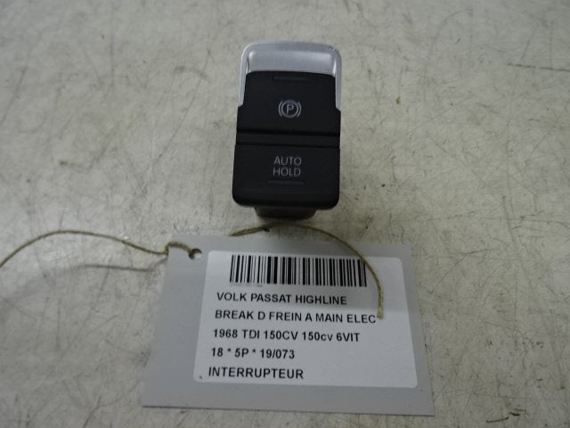 COMMUTATEUR Volkswagen Passat Variant (3G5), Volkswagen, Volkswagen AG, Utilisé, Kundenbetreuung@volkswagen.de