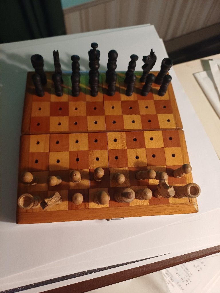 jeu échecs de voyage, Hobby en Vrije tijd, Gezelschapsspellen | Bordspellen, Ophalen, Een of twee spelers, Zo goed als nieuw, Autre
