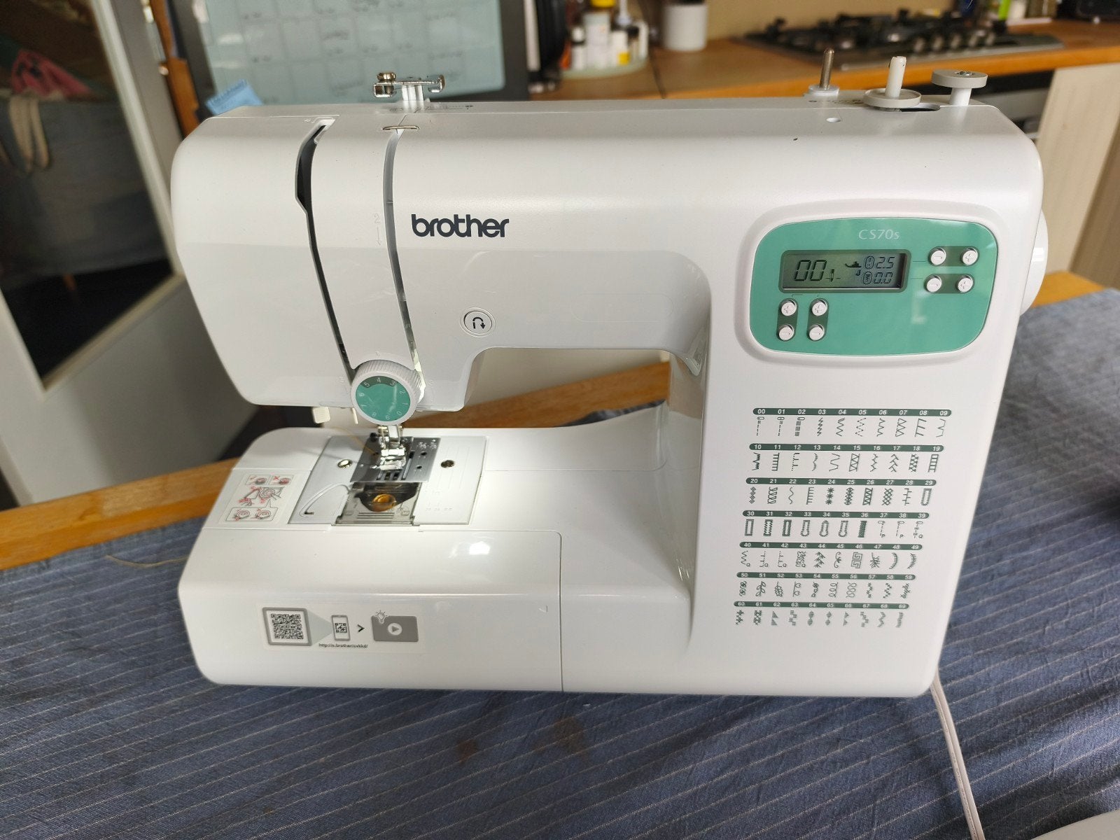 machine a coudre Brother CS70s - neuve !, Hobby en Vrije tijd, Ophalen, Nieuw, Naaimachine, Brother