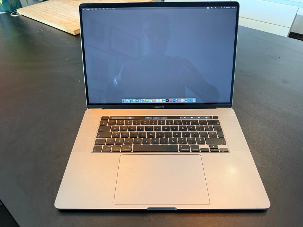 MacBook Pro 16 inch, Ophalen, Zo goed als nieuw, 16 inch, MacBook