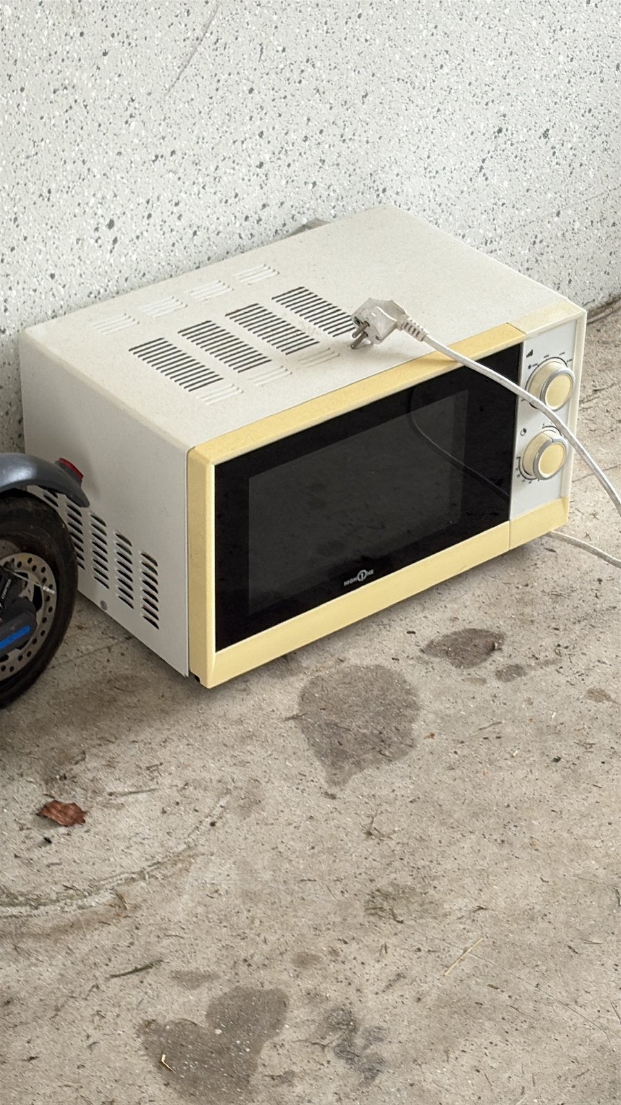 Klein model microgolfoven, Elektronische apparatuur, Ophalen, Gebruikt, Microgolfoven