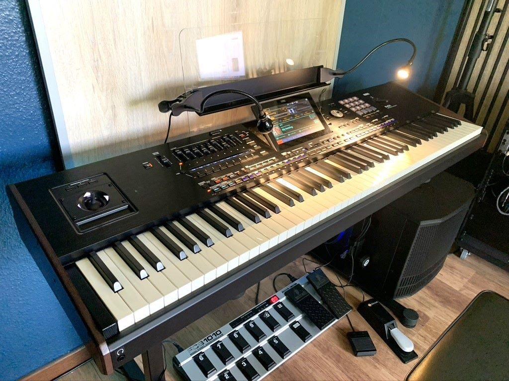 Korg PA5X 88 International arrangeur, Musique & Instruments, Sensitif, Comme neuf, Enlèvement, Korg
