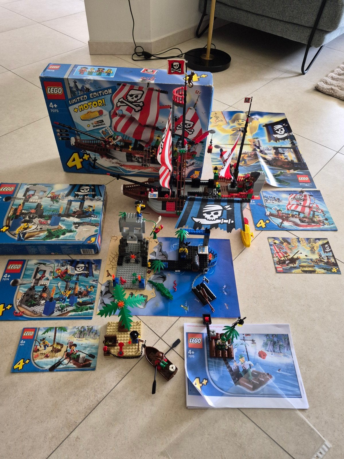 Lego Pirates 7075 - 7074 - 7071 - 7070, Enfants & Bébés, Jouets | Duplo & Lego, Lego, Complet, Pirates, Enlèvement ou Envoi