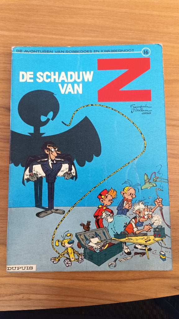 Robbedoes en Kwabbernoot nr. 16  De Schaduw van Z – Franquin, Gelezen, Eén stripboek, Ophalen of Verzenden, FRANQUIN