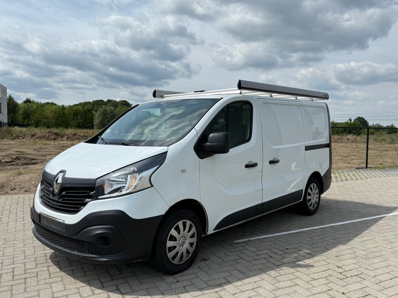 Renault Trafic 1.6cdti / 2017Bj. Km 95.000 Airco, Auto's, Bestelwagens en Lichte vracht, Euro 6, Renault, Bedrijf, Diesel