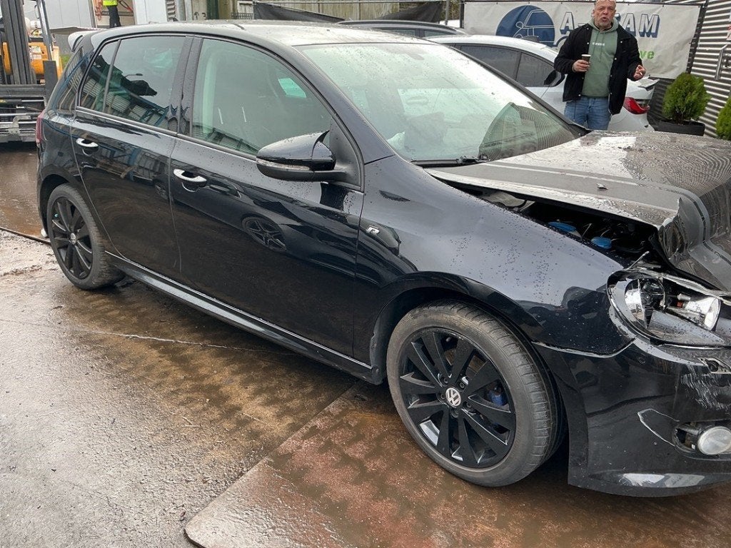 ETRIER DE FREIN AVANT DROIT Golf VI (5K1) (|1K0615124D|), Volkswagen, Volkswagen AG, Utilisé, Kundenbetreuung@volkswagen.de