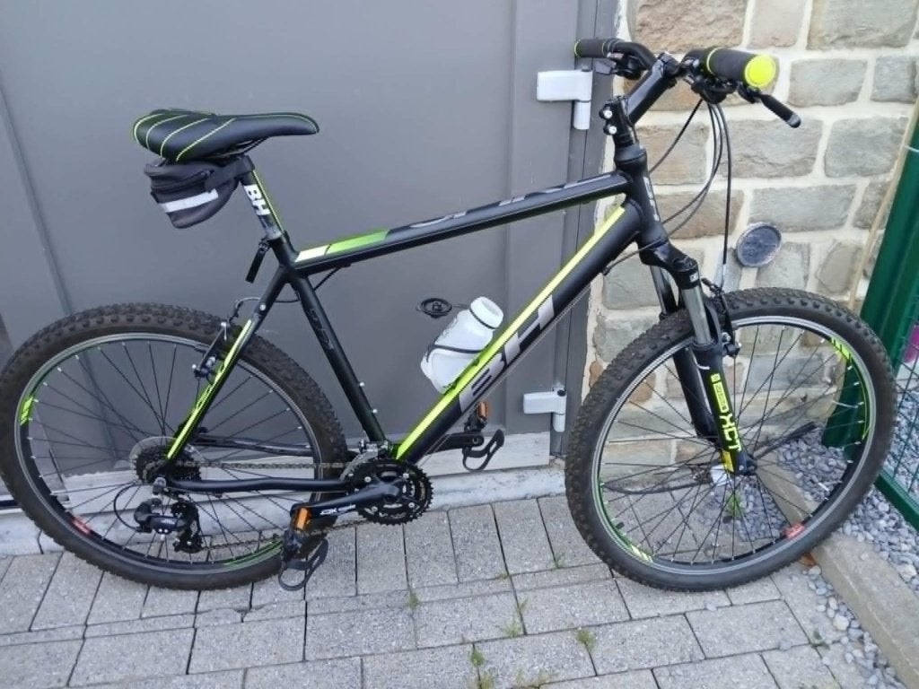VELO VTT COMME NEUF, Vélos & Vélomoteurs, Vélos | VTT & Mountainbikes, Enlèvement, Neuf, Hommes, Autres marques