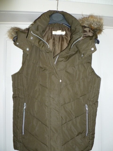 groene dames bodywarmer met capuchon, maat 40, Kleding | Dames, Ophalen of Verzenden, Zo goed als nieuw, Maat 38/40 (M)