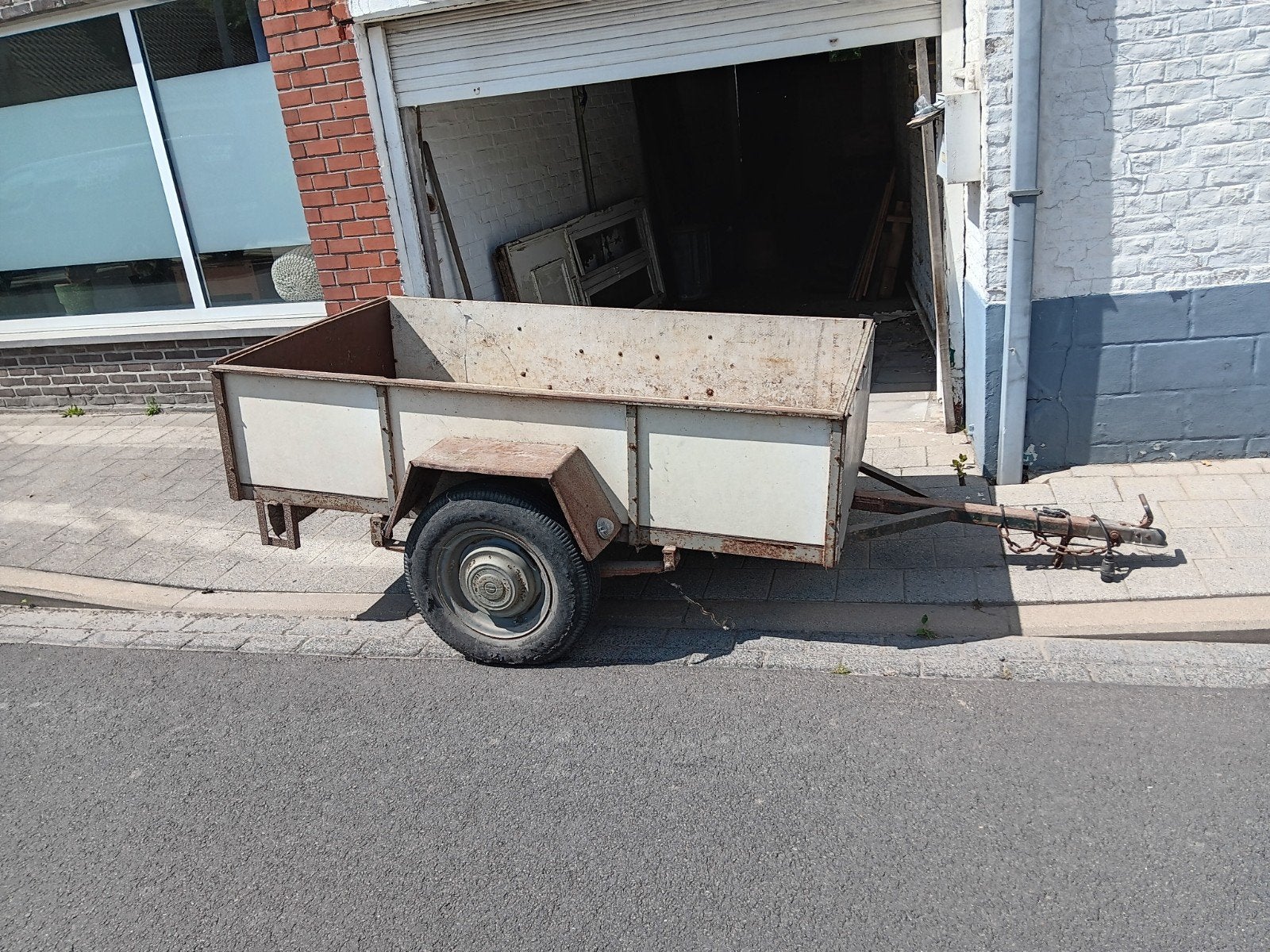 Aanhangwagen., Enlèvement