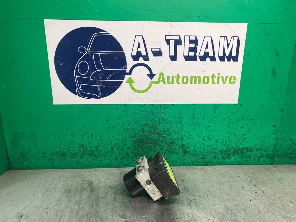 ABS POMP Suzuki Alto (01-2009/-) (|06210213884|), Auto-onderdelen, Suzuki-Allee 7
64625  Bensheim, DE, Gebruikt, Suzuki Deutschland GmbH