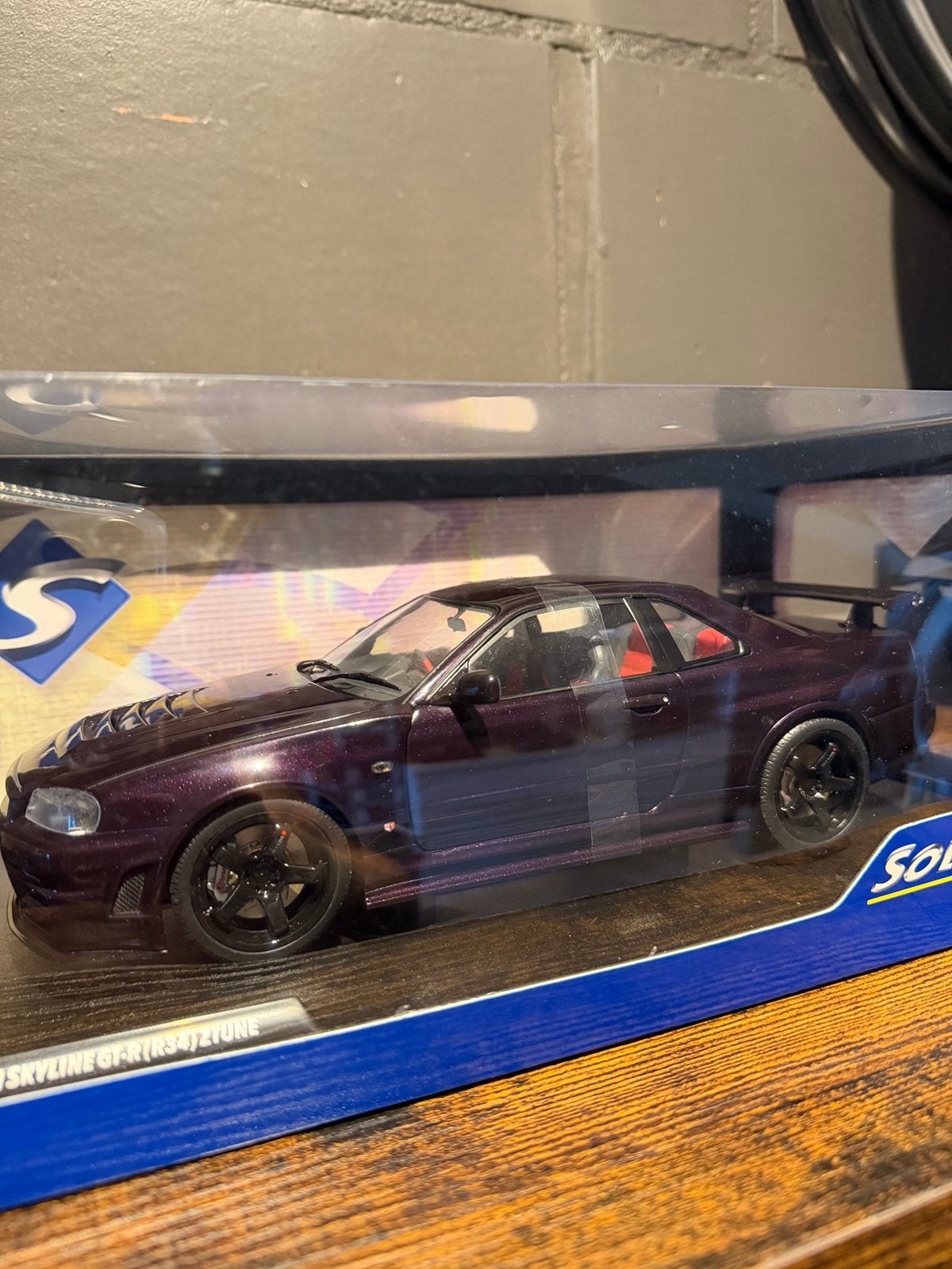Nissan skyline GTR Z tune nismo, Hobby en Vrije tijd, Modelauto's | 1:18, Ophalen, Zo goed als nieuw, Solido