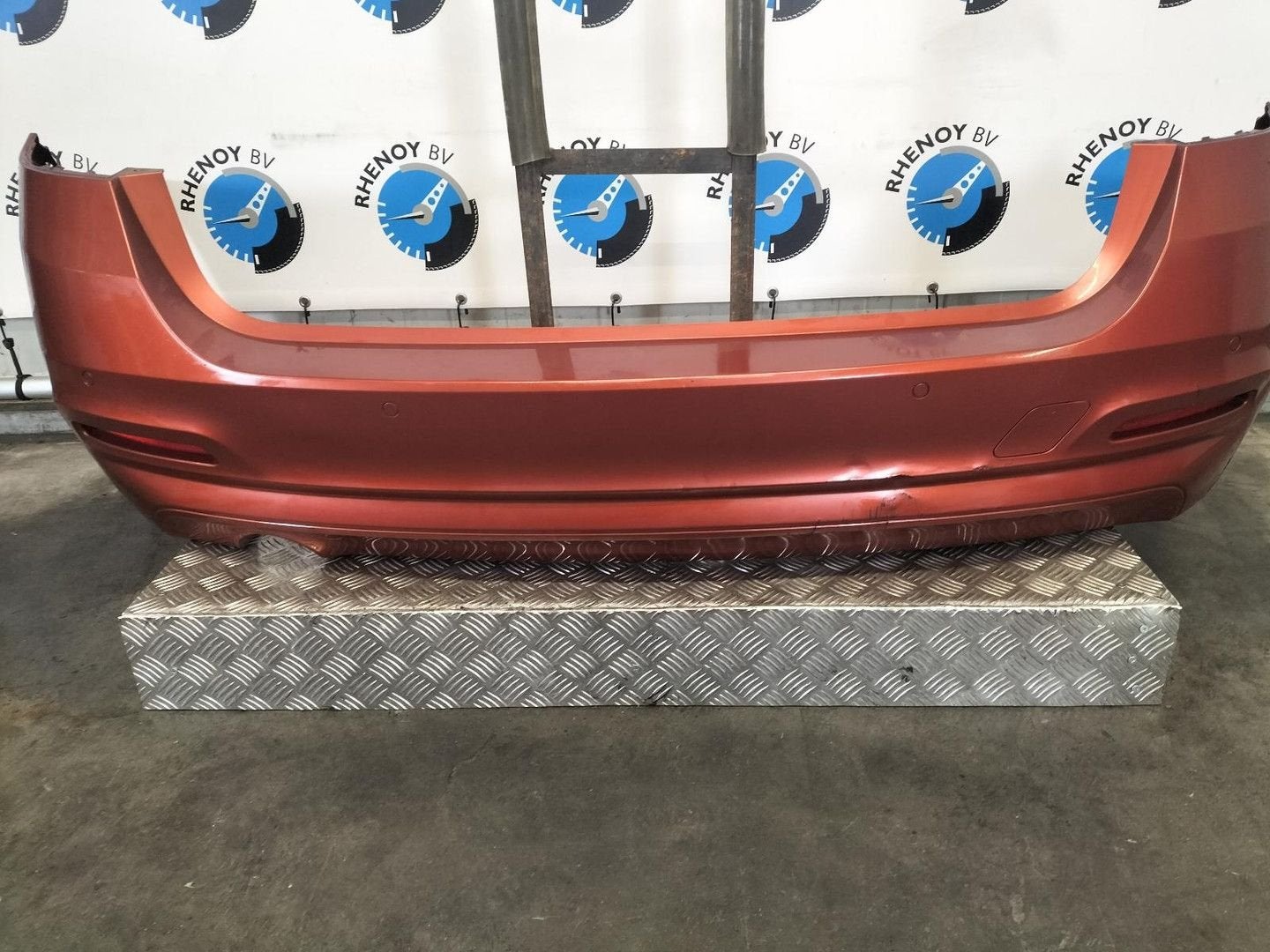BMW 3 SERIES F31LCI 318D Corp L. Exec BUMPER ACHTER 51127384, Auto-onderdelen, Gebruikt, Ophalen of Verzenden, Achter, Bumper