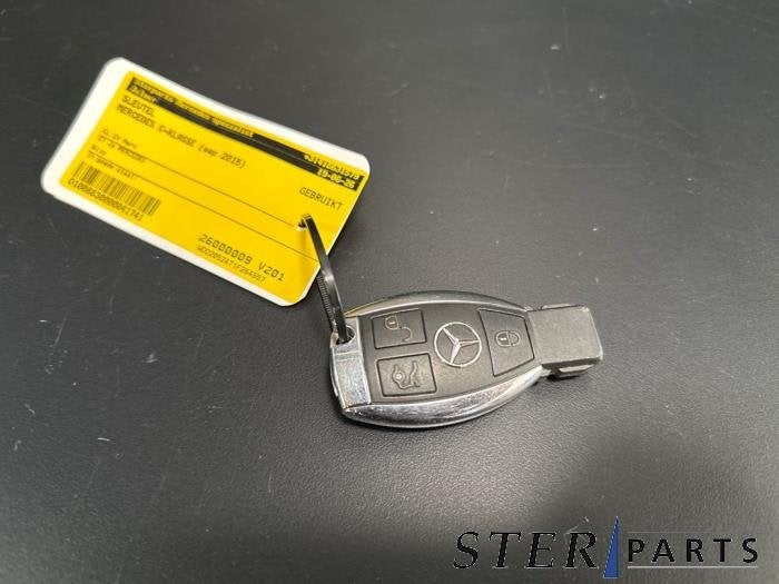 Sleutel van een Mercedes C-Klasse, Auto-onderdelen, Overige Auto-onderdelen, Mercedes-Benz, Gebruikt, 3 maanden garantie, Ophalen of Verzenden