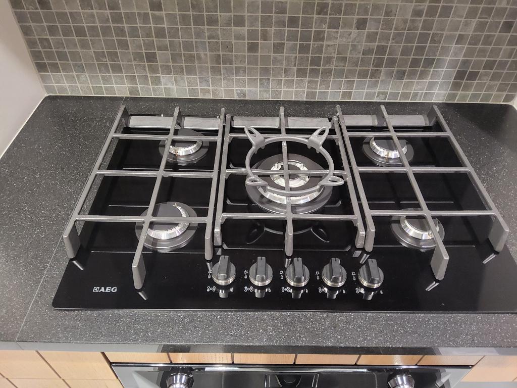 Nieuwe Inbouw Gaskookplaat met glas kookplaat gas AEG A+, Ophalen, Nieuw, Energieklasse A of zuiniger, Inbouw
