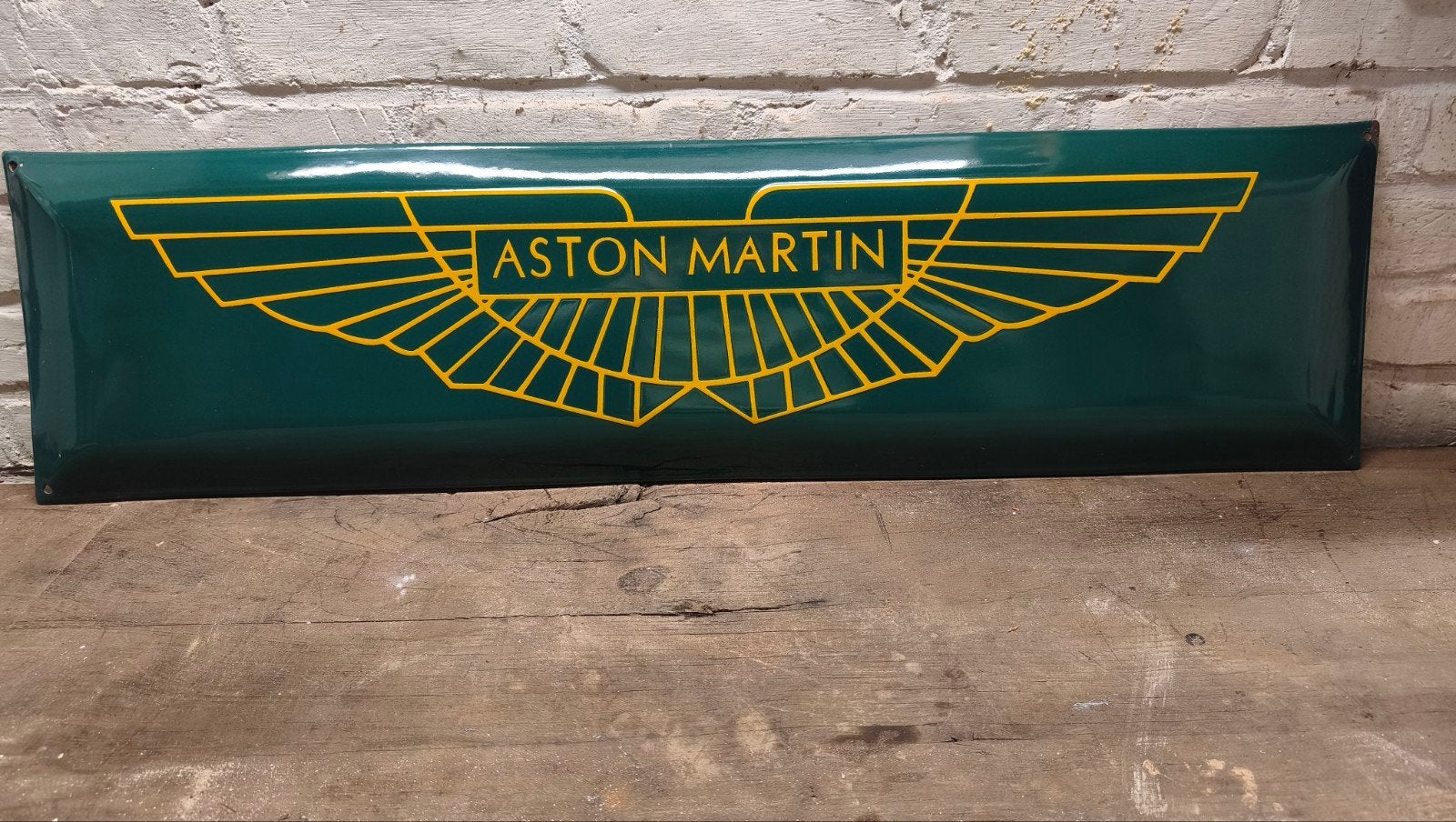 assiette émaillée de luxe Aston Martin xl (78 cm x 20 cm), Enlèvement