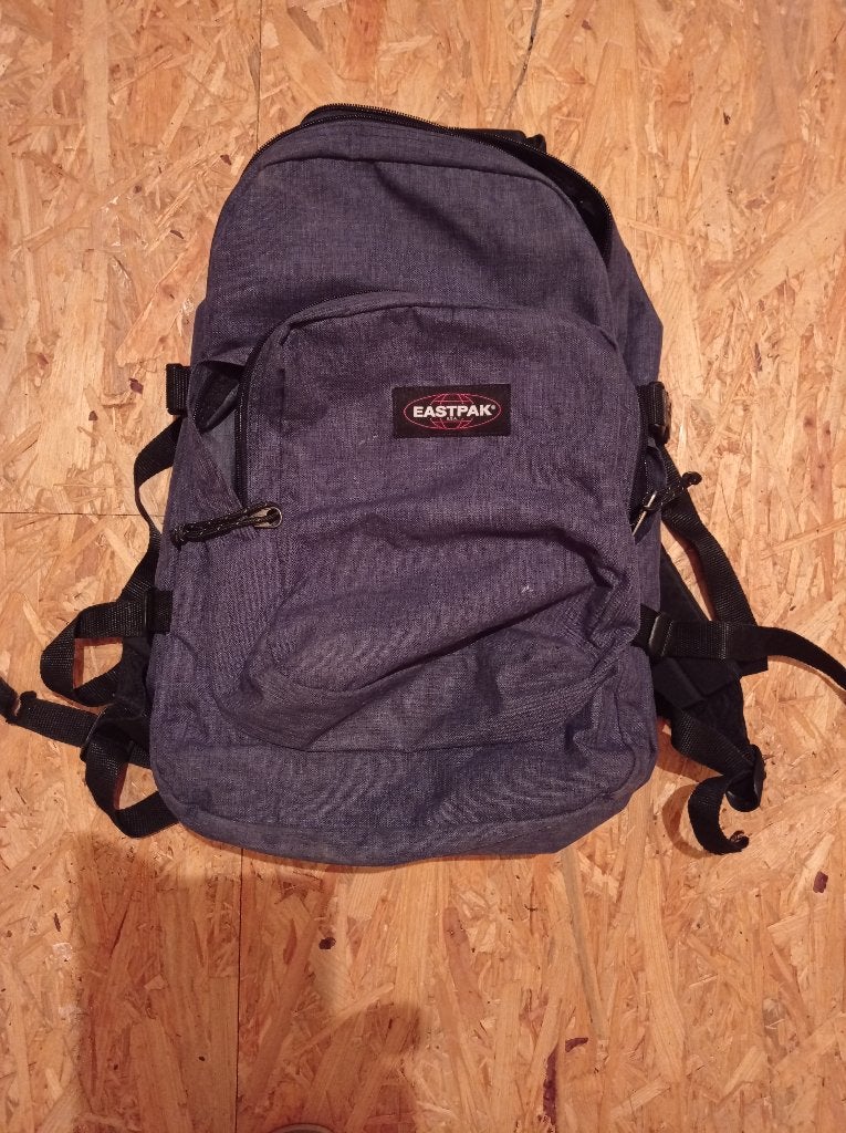 Rugzak Eastpak jeansblauw, Handtassen en Accessoires, Tassen | Rugtassen, Ophalen, Zo goed als nieuw, Eastpak, 45 tot 60 cm