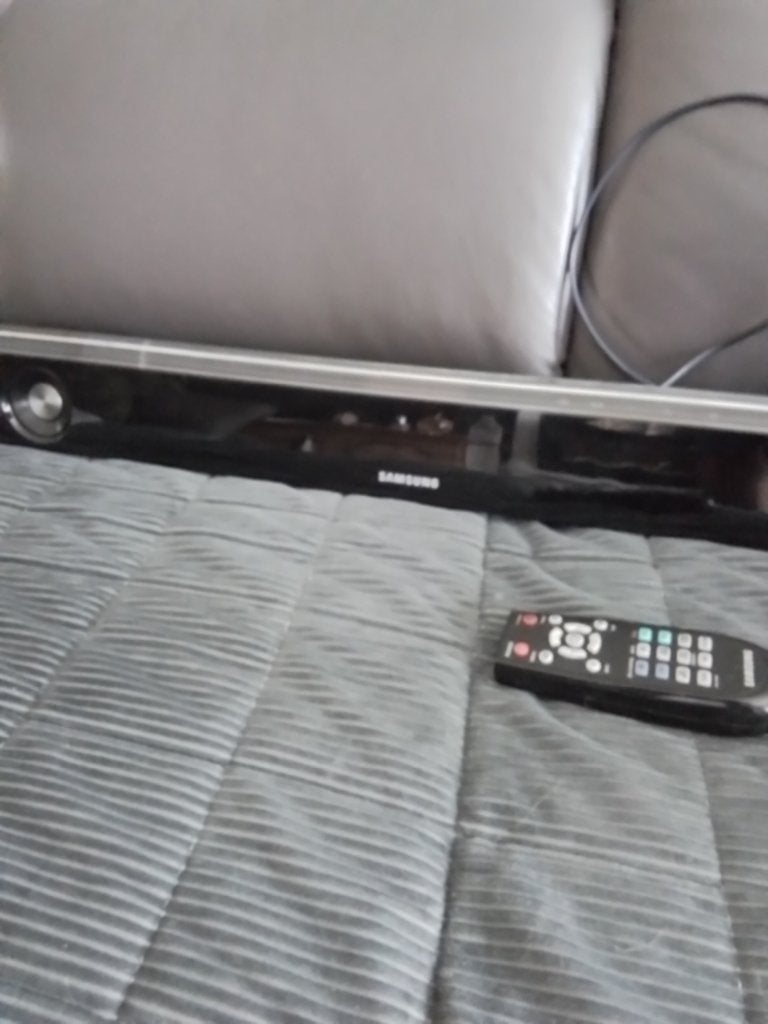 Barre de son Samsung avec subwafer et commande Bluetooth, Audio, Tv en Foto, Ophalen, Bluetooth, Gebruikt