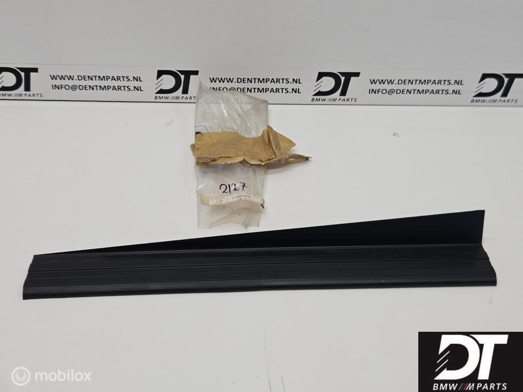 Instaplijst linksachter BMW E30 51471904645, Nieuw, Ophalen of Verzenden