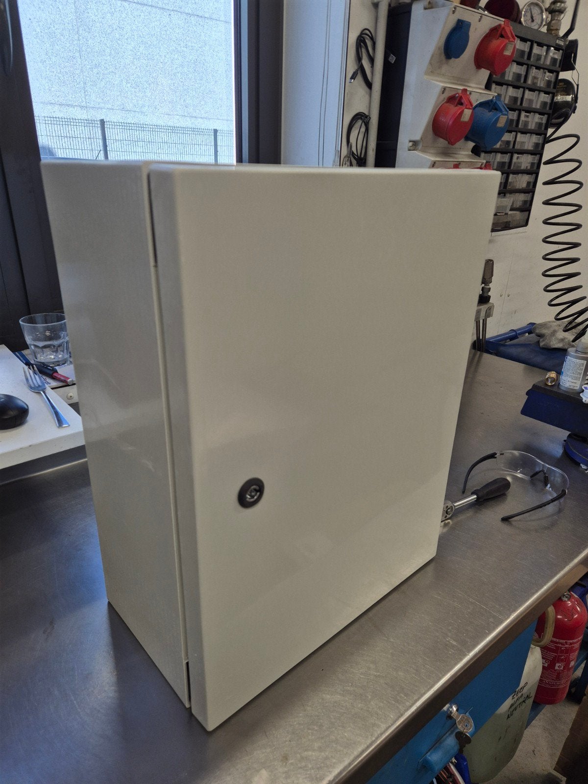 Elektrische kast eldon ucp540, Ophalen