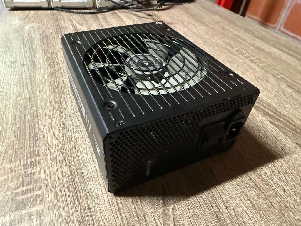 RM1000X PC Voeding, Computers en Software, Ophalen of Verzenden, Gebruikt