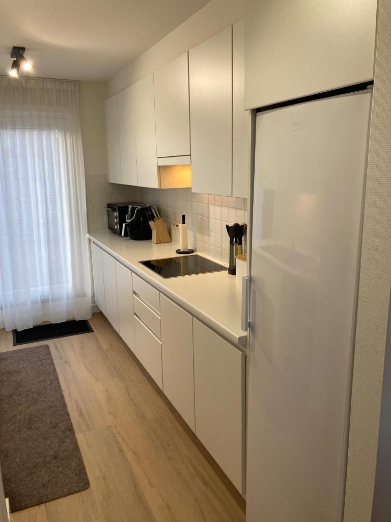 Zeer praktische, super goed onderhouden 2de hands keuken, Huis en Inrichting, Keuken | Complete keukens, Gebruikt, Dubbelwandige keuken