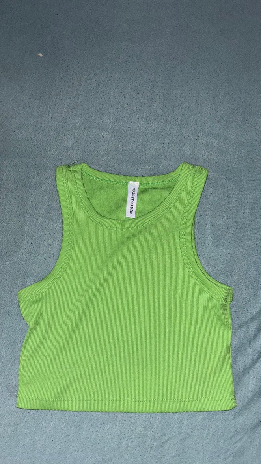 Groene top - 36/S - Nieuwe collectie, Kleding | Dames, Topjes, Verzenden, Zo goed als nieuw, Groen, Maat 36 (S)