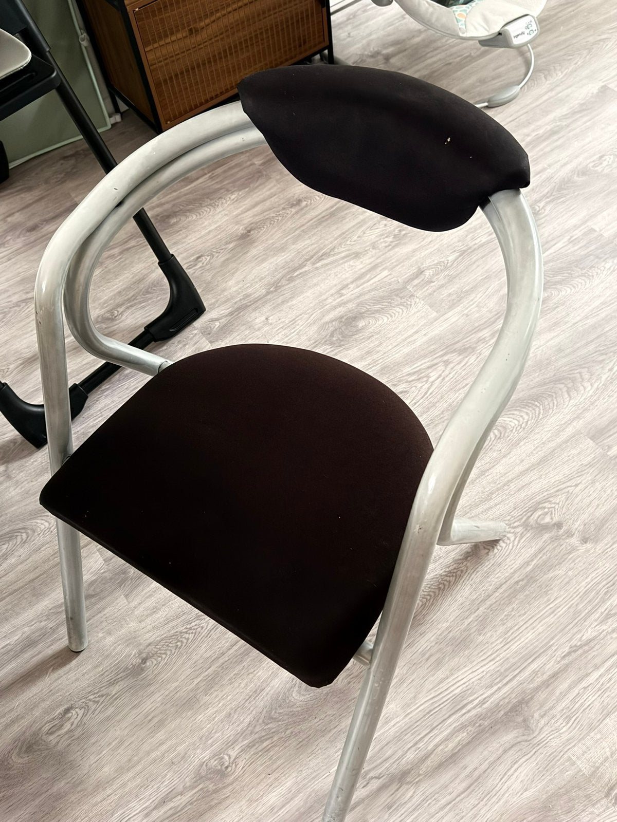 6 chaises – 40 € le lot, Maison & Meubles, Chaises, Enlèvement, Comme neuf, Gris, Métal