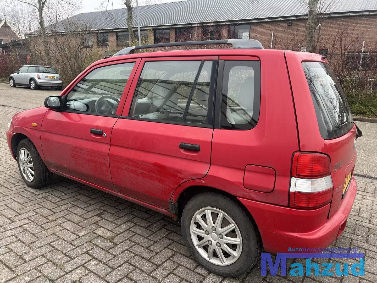 MAZDA DEMIO links achterlicht 1996-2003, Shinchi, Fuchu-Cho 3-1
730-8670  Hiroshima, Mazda Motor Corporation, Info@mazda.co.jp