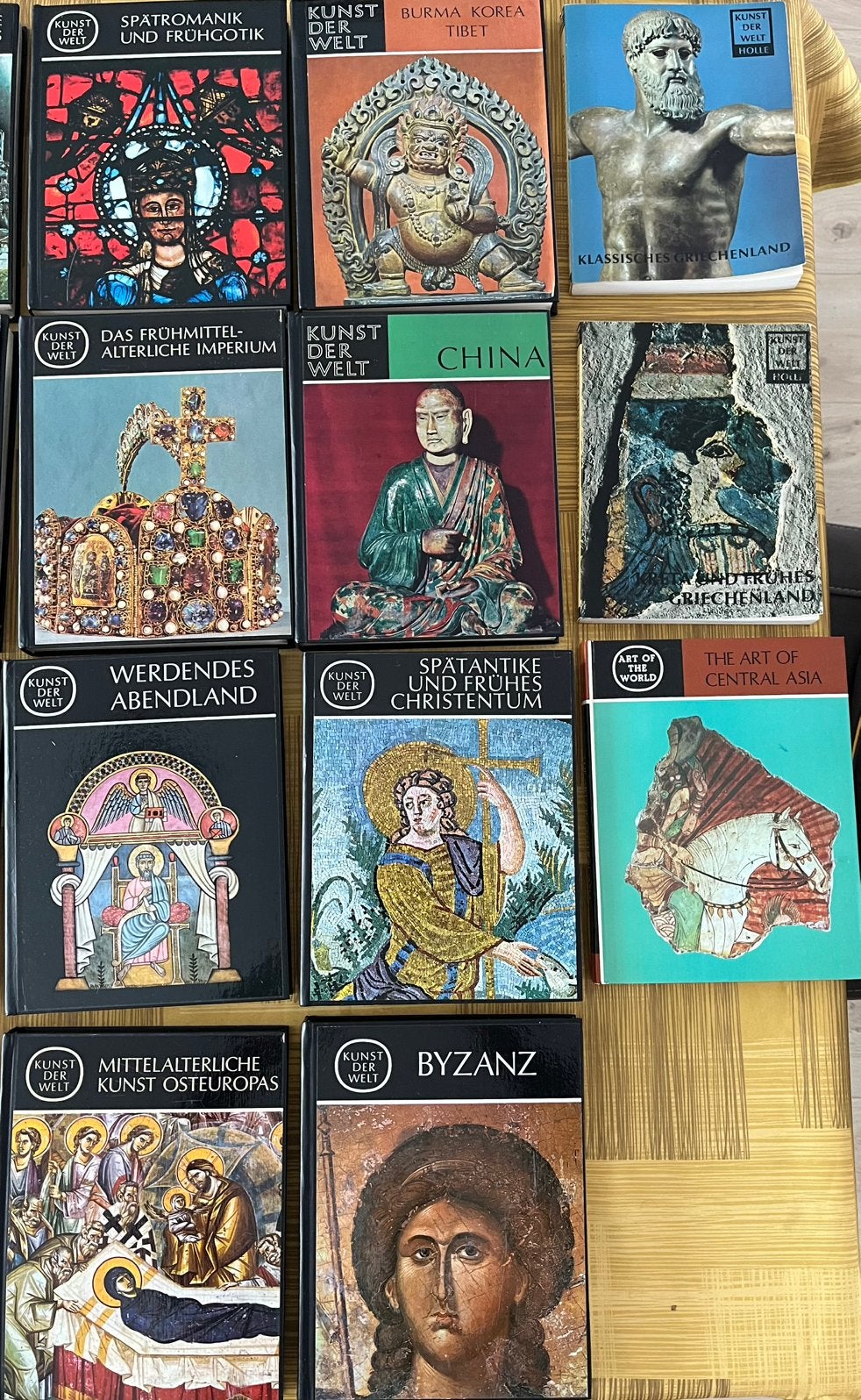 33 prachtige kunstboeken Kunst der Welt / Holle Verlag, Ophalen, Zo goed als nieuw, Beeldhouwkunst