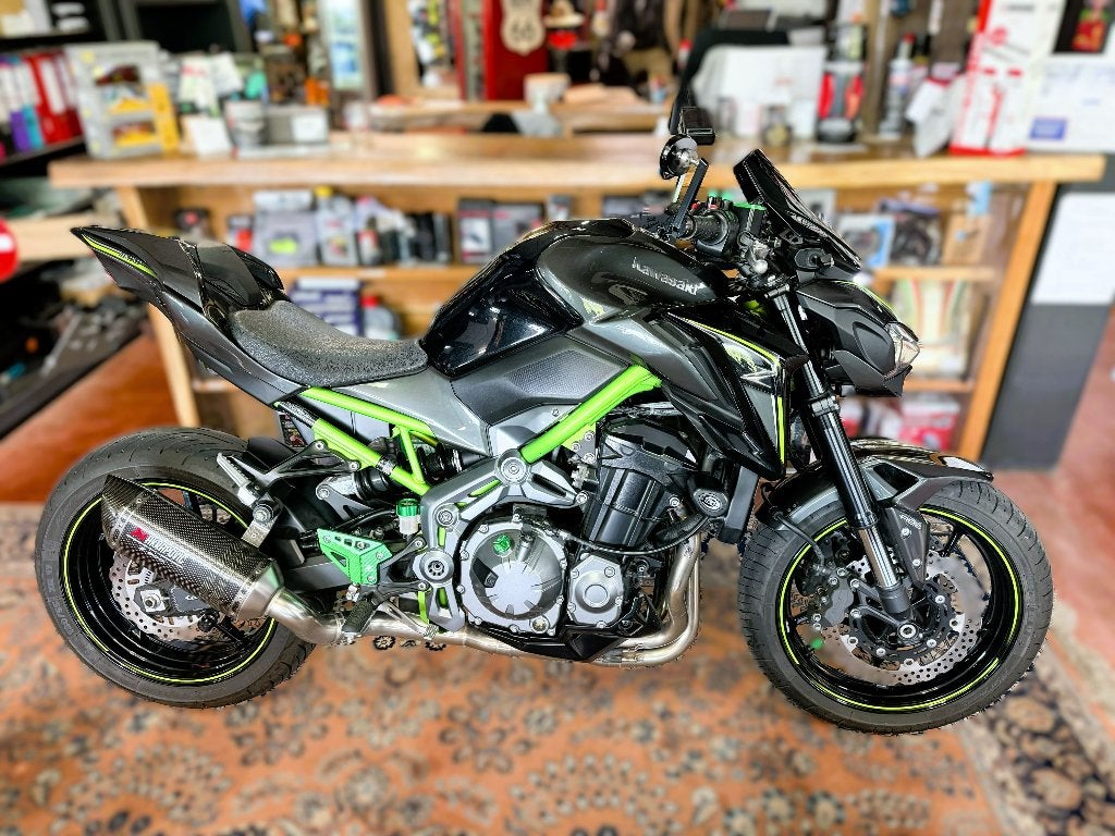 z900cm³ abs 125cv 2017 garantie 1.2.3ans jhb, Motoren, Motorrijbewijs A, Bedrijf, 900 cc, Sport