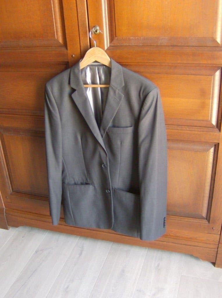 Nieuw Herenvest - grijs - maat 50 -, Kleding | Heren, Kostuums en vesten, Ophalen, Maat 48/50 (M), Grijs