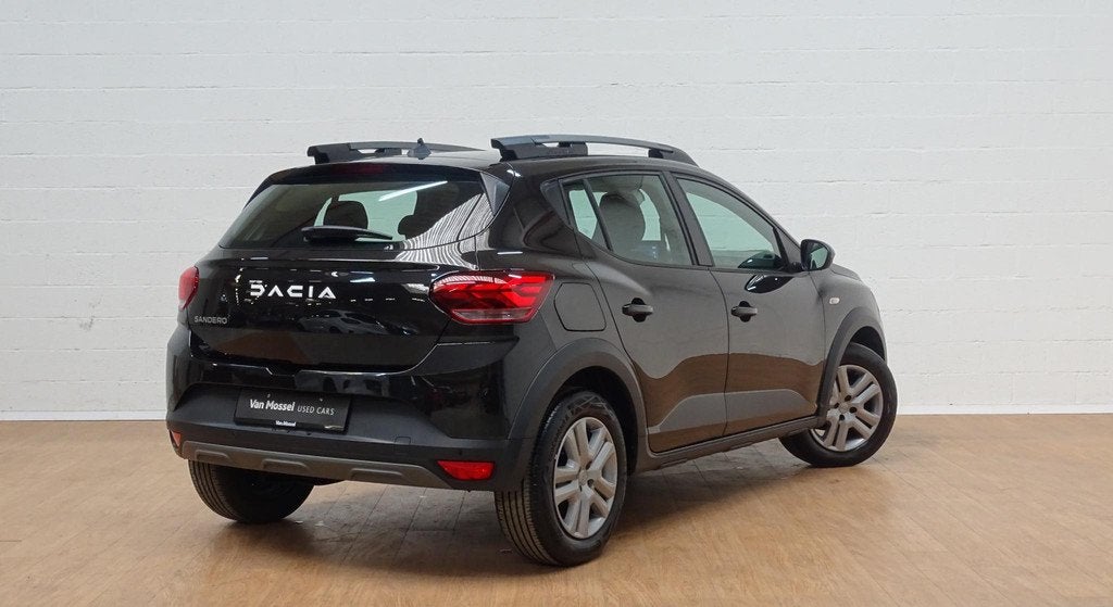 Dacia Sandero TCe 90 Stepway, Voorwielaandrijving, Stof, Gebruikt, Zwart